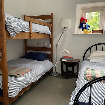 Rhiwiau Self Catering Villa Carmarthen Eksteriør bilde