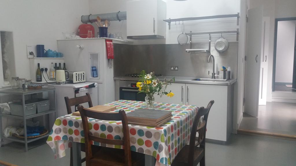 Rhiwiau Self Catering Villa Carmarthen Eksteriør bilde